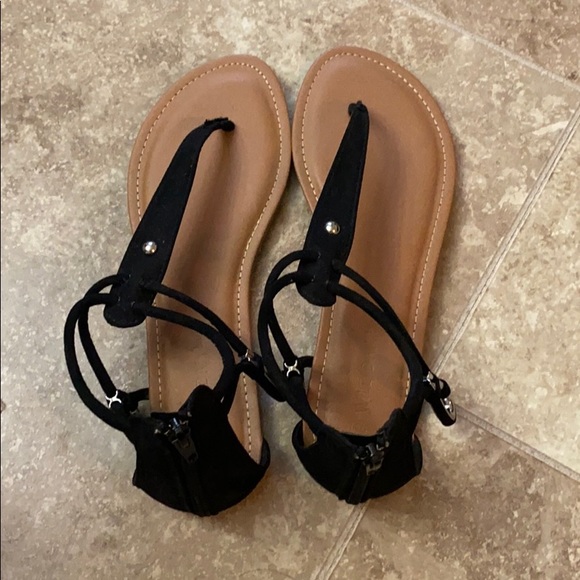 Sandals - Picture 3 of 3